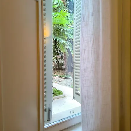 דירה Maison Rebecca ראבנה